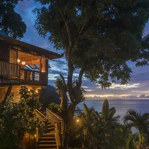castara-retreats.comcaribbean.com/