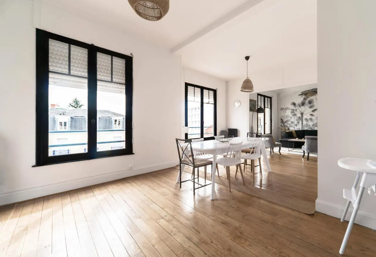 Residence Le Paris - Appartements Centre Ville Vichy France